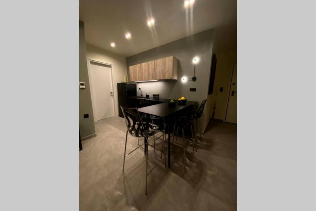 Vyron 1 Elegance Apartment Nea Michaniona Exterior photo