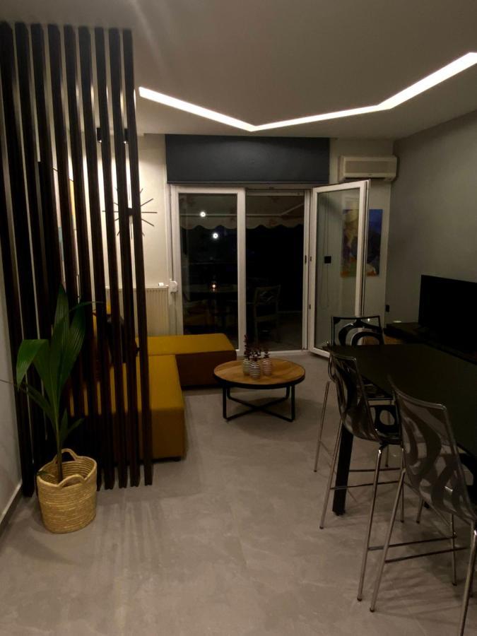 Vyron 1 Elegance Apartment Nea Michaniona Exterior photo